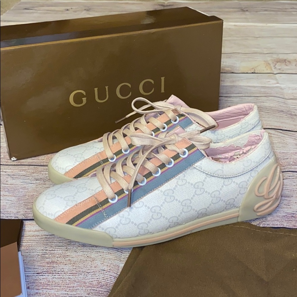 Gucci Pink, White and Blue Stripe Sneakers GUC